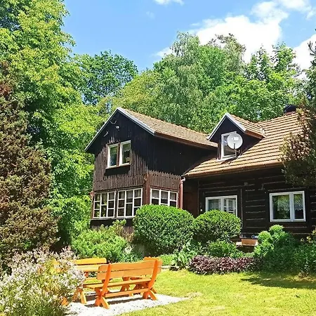 Trzemcha بيت للعطل *